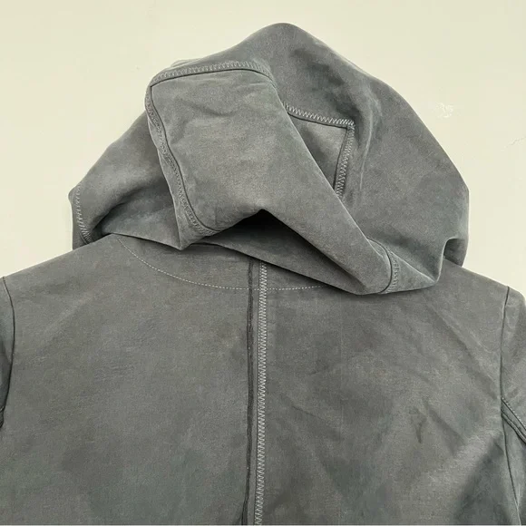 Unique spring jacket - Picture 12 of 15